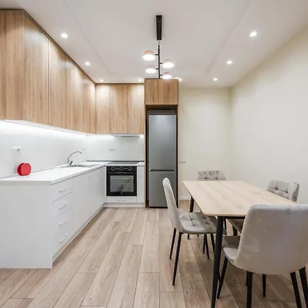 Lucas Central Home Tirana Exterior photo