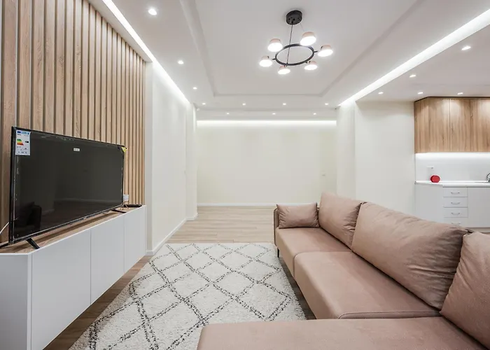 Lucas Central Home
